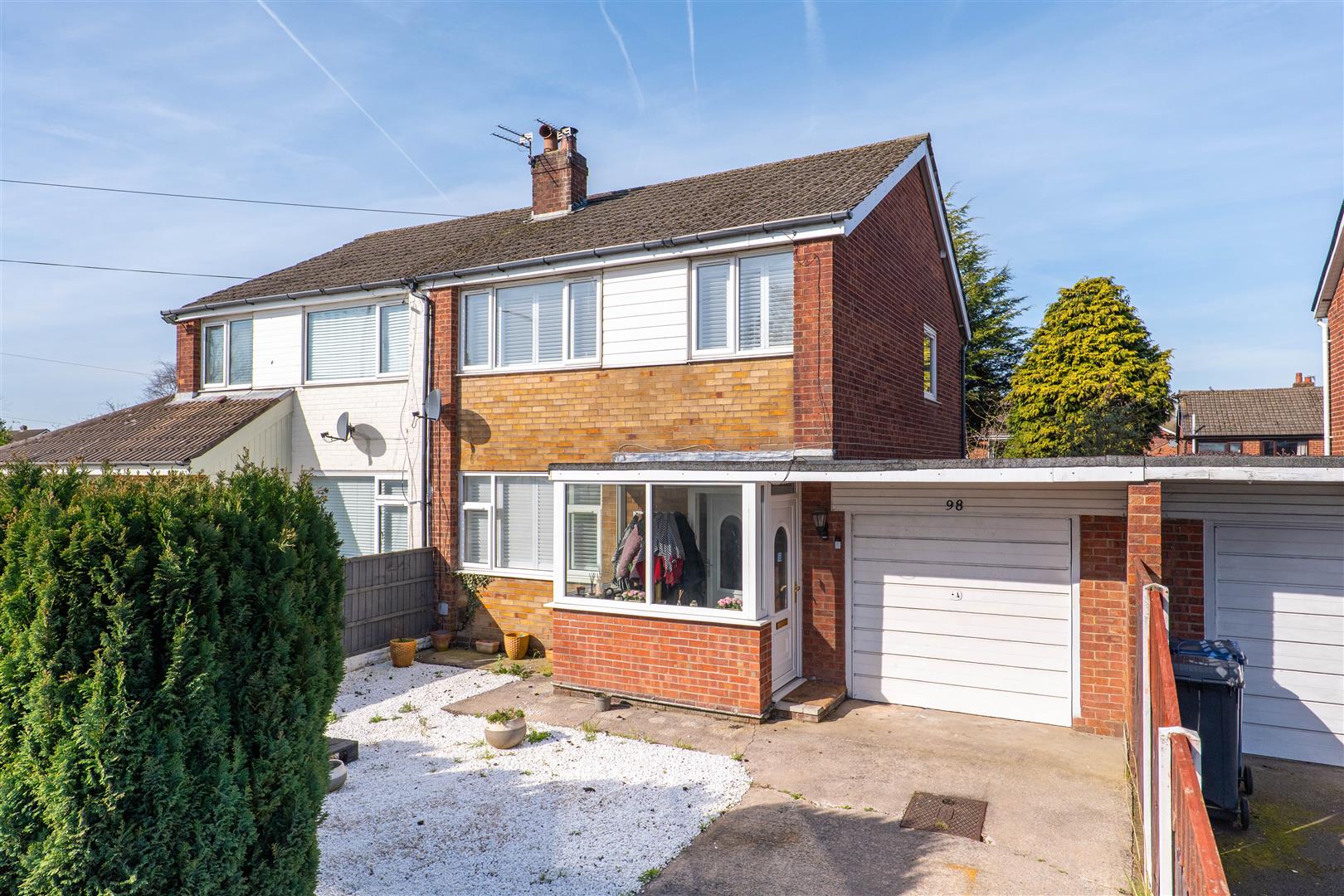 3 bed property in Leyland Lane, Leyland